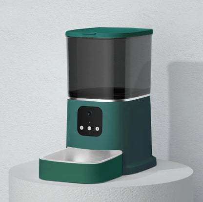 Automatic  pet feeder